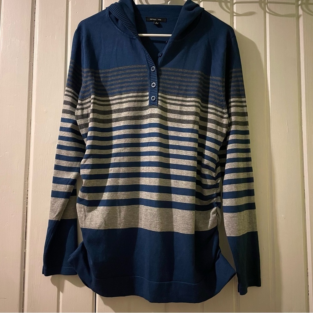 Karissa & Me hooded sweater X-large NWOT